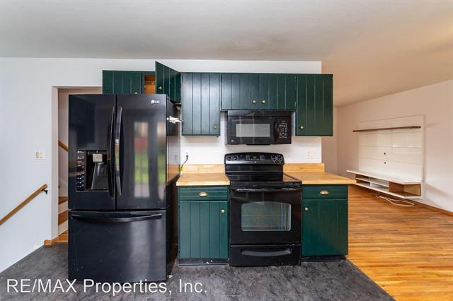 616 Lansing Drive 12361687