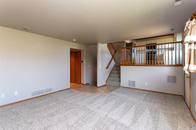 1102 Scarlet Oak Drive