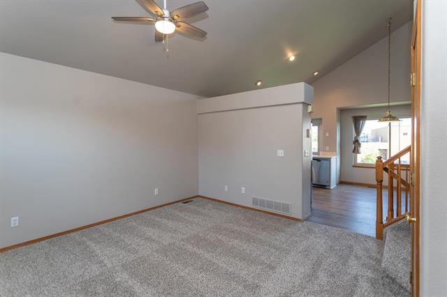 1102 Scarlet Oak Drive