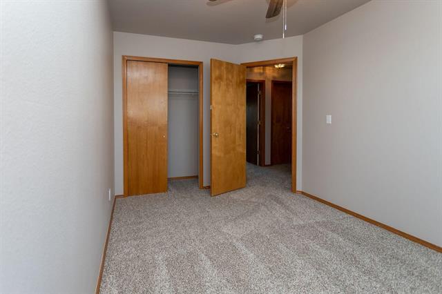 1102 Scarlet Oak Drive