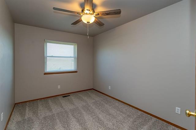 1102 Scarlet Oak Drive