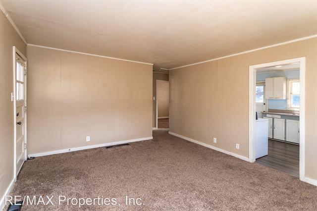 1003 E Rio Grande Street 7305600