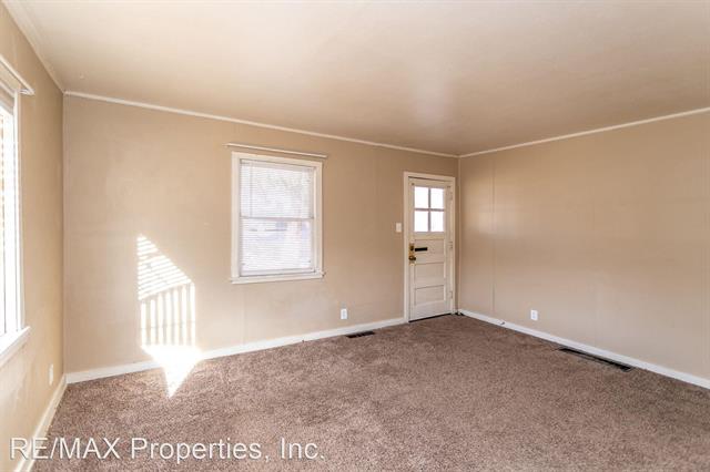 1003 E Rio Grande Street 7305600