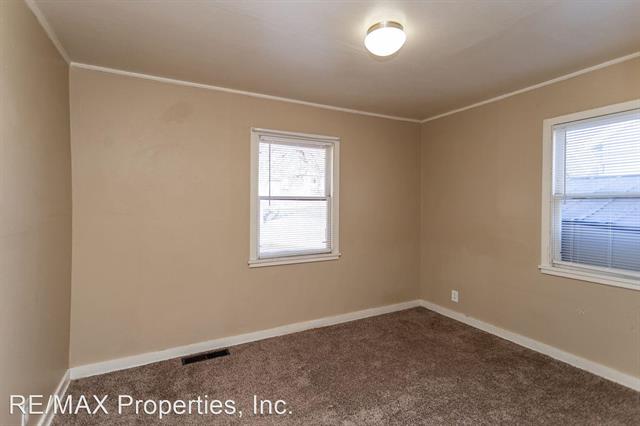 1003 E Rio Grande Street 7305600