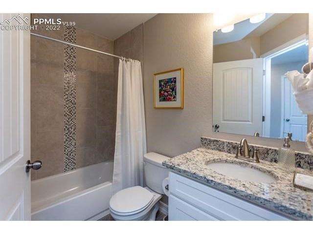 646 Thimbleberry Point