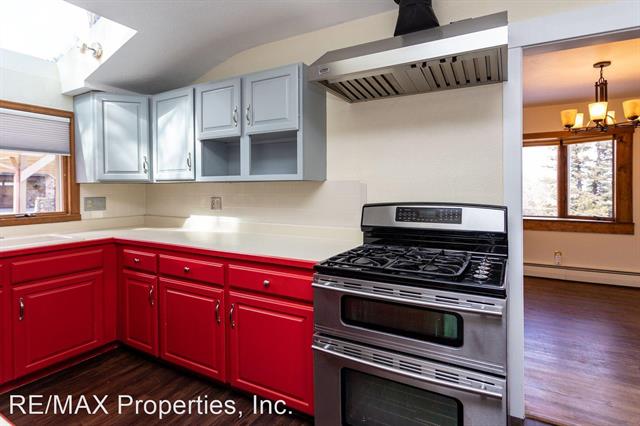 3735 Hill Drive 12777451