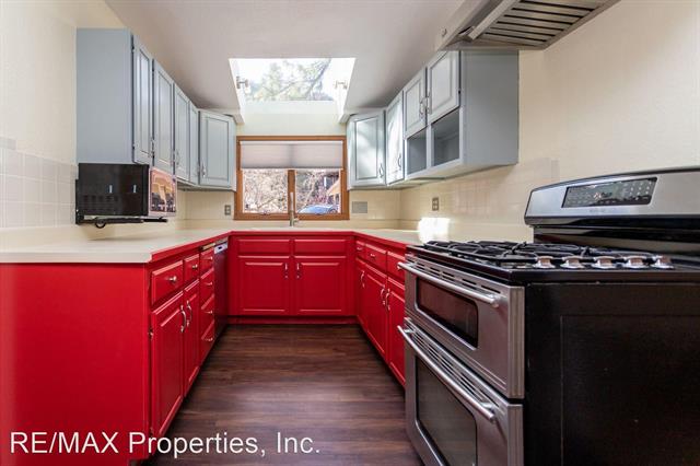 3735 Hill Drive 12777451