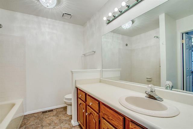 6139 Little Pine Circle