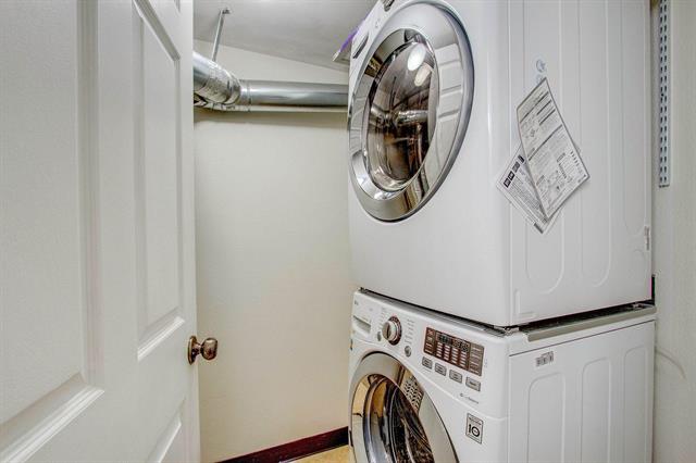 6139 Little Pine Circle