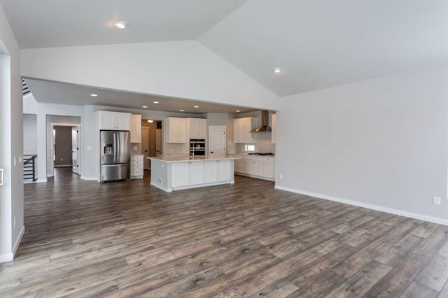 10659 White Kettle Trail