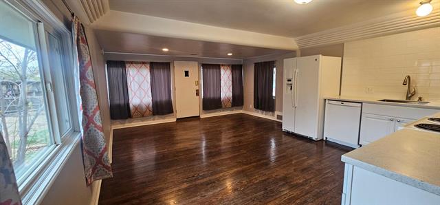 3414 W Pikes Peak Avenue