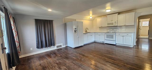 3414 W Pikes Peak Avenue