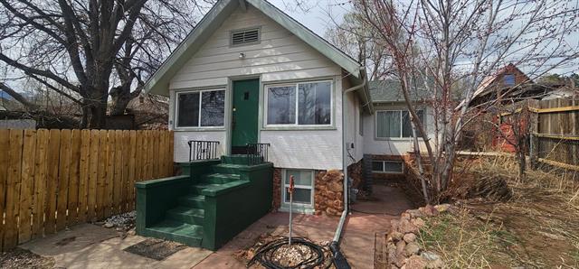 3414 W Pikes Peak Avenue