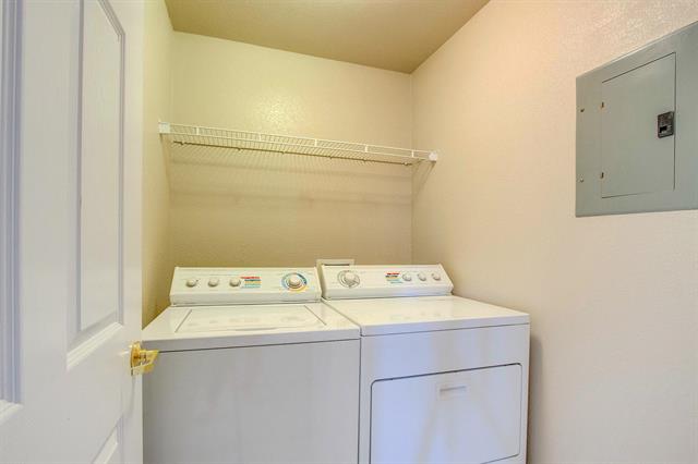 3815 Riviera Grove 201