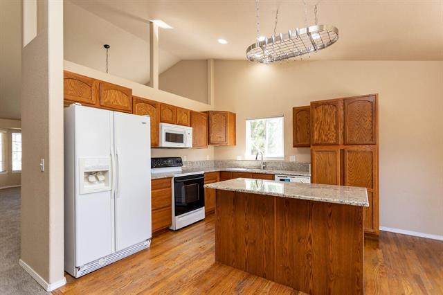 8424 Roaring Fork Drive