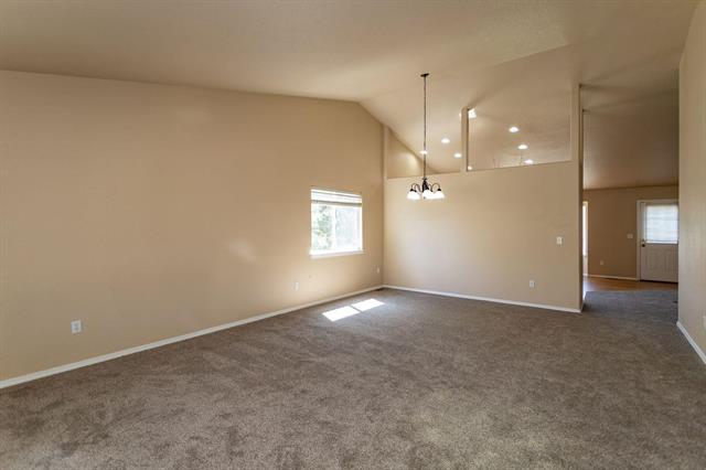 8424 Roaring Fork Drive