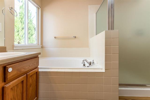 8424 Roaring Fork Drive