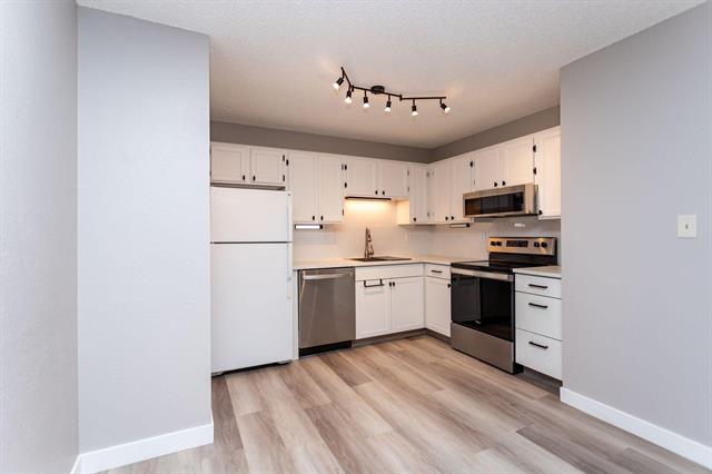 4431 Hunting Meadows Circle