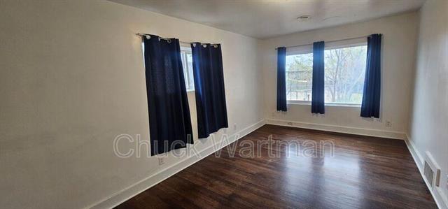 3414 W Pikes Peak Avenue