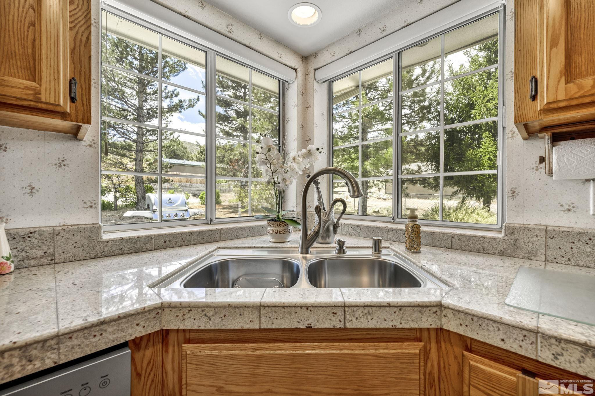 3675 Penny Lane