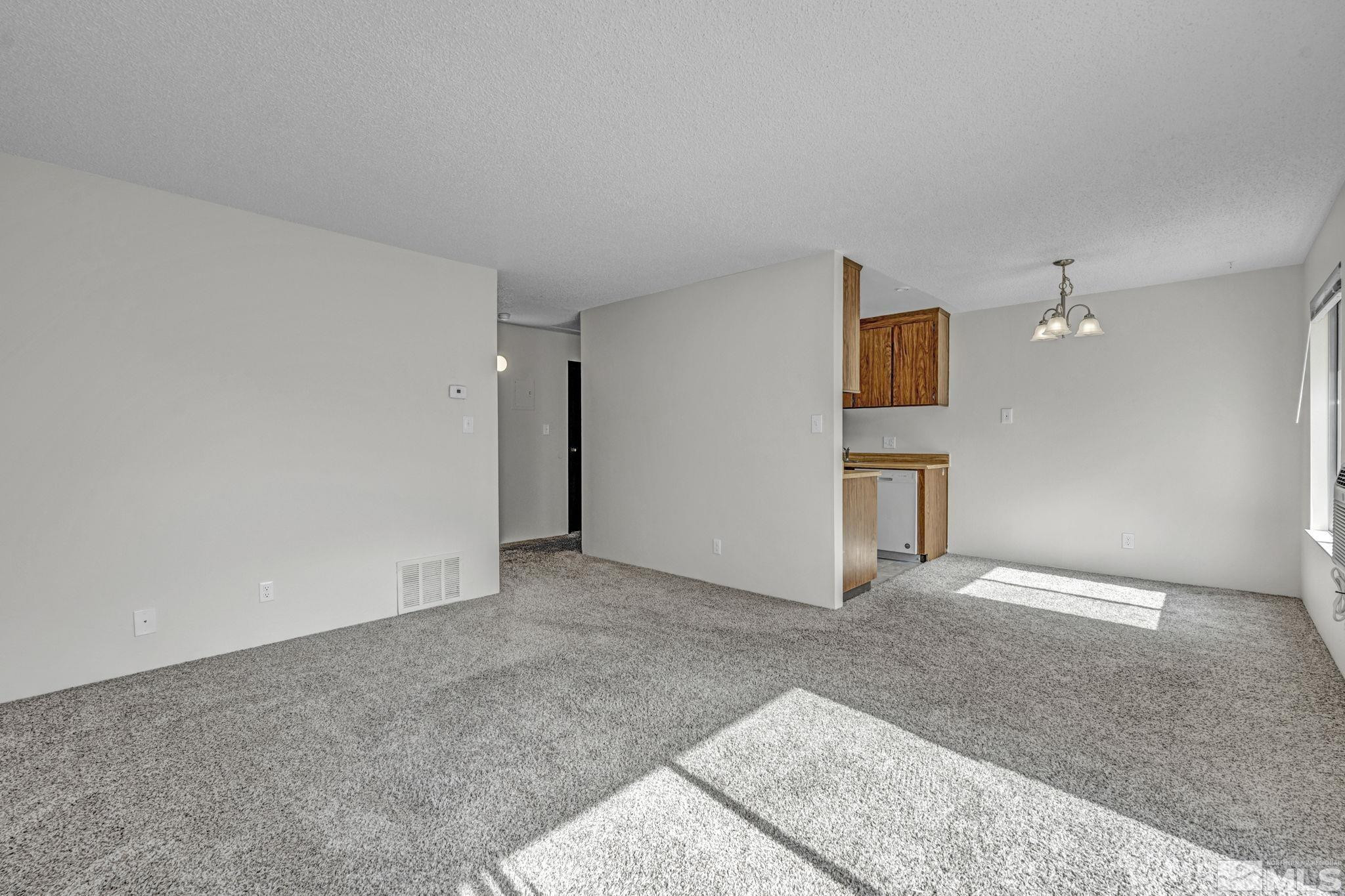 400 S Saliman Road 90