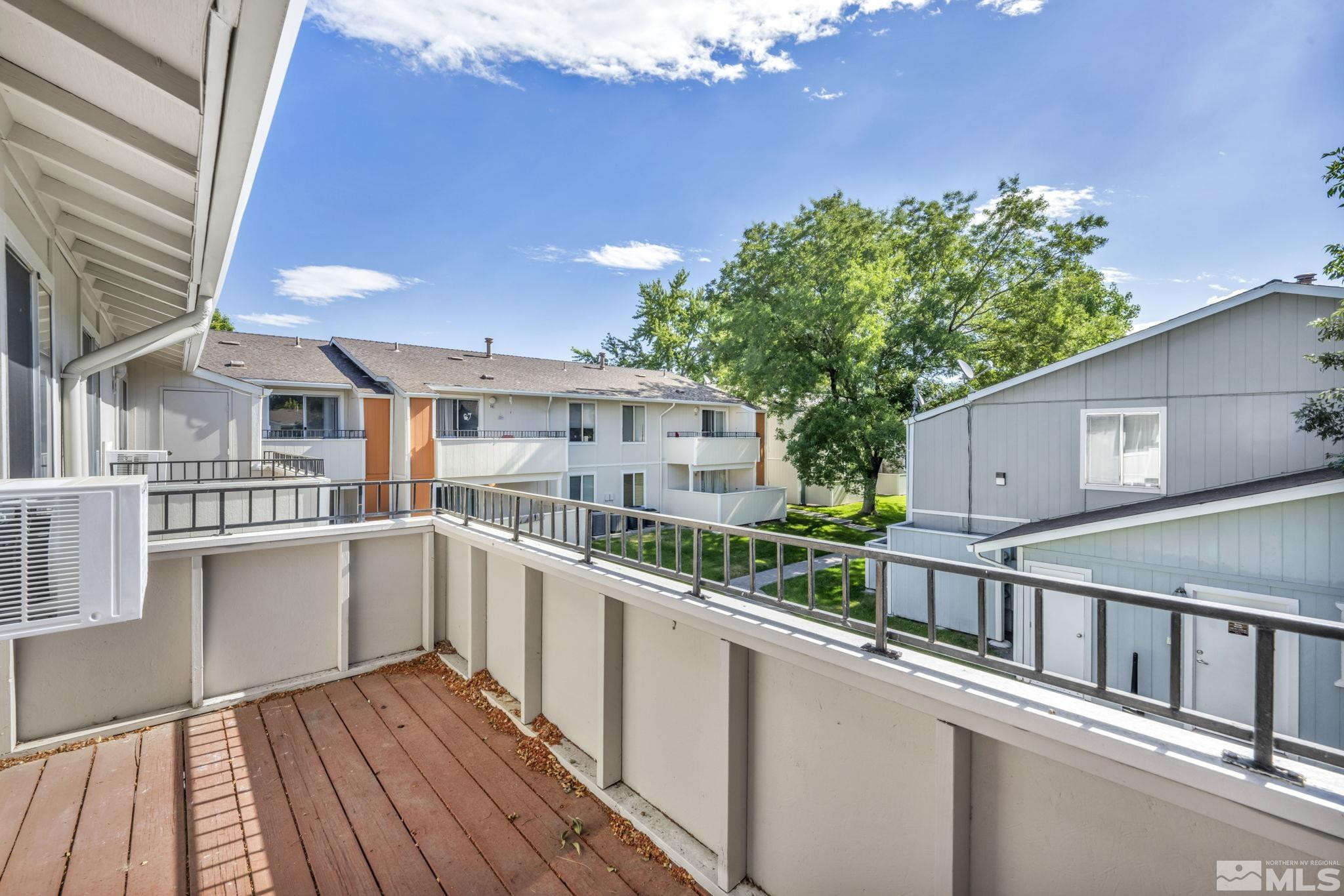 400 S Saliman Road 90