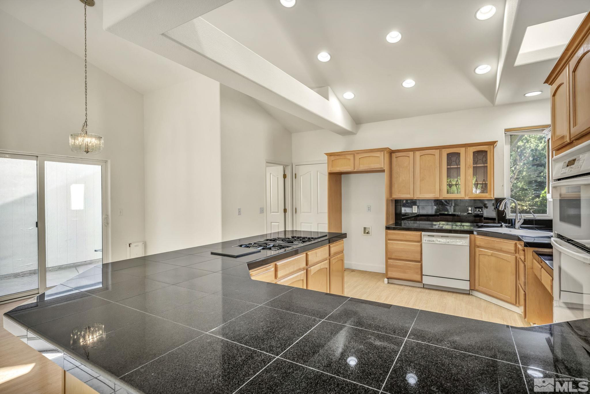1732 Tulip Court