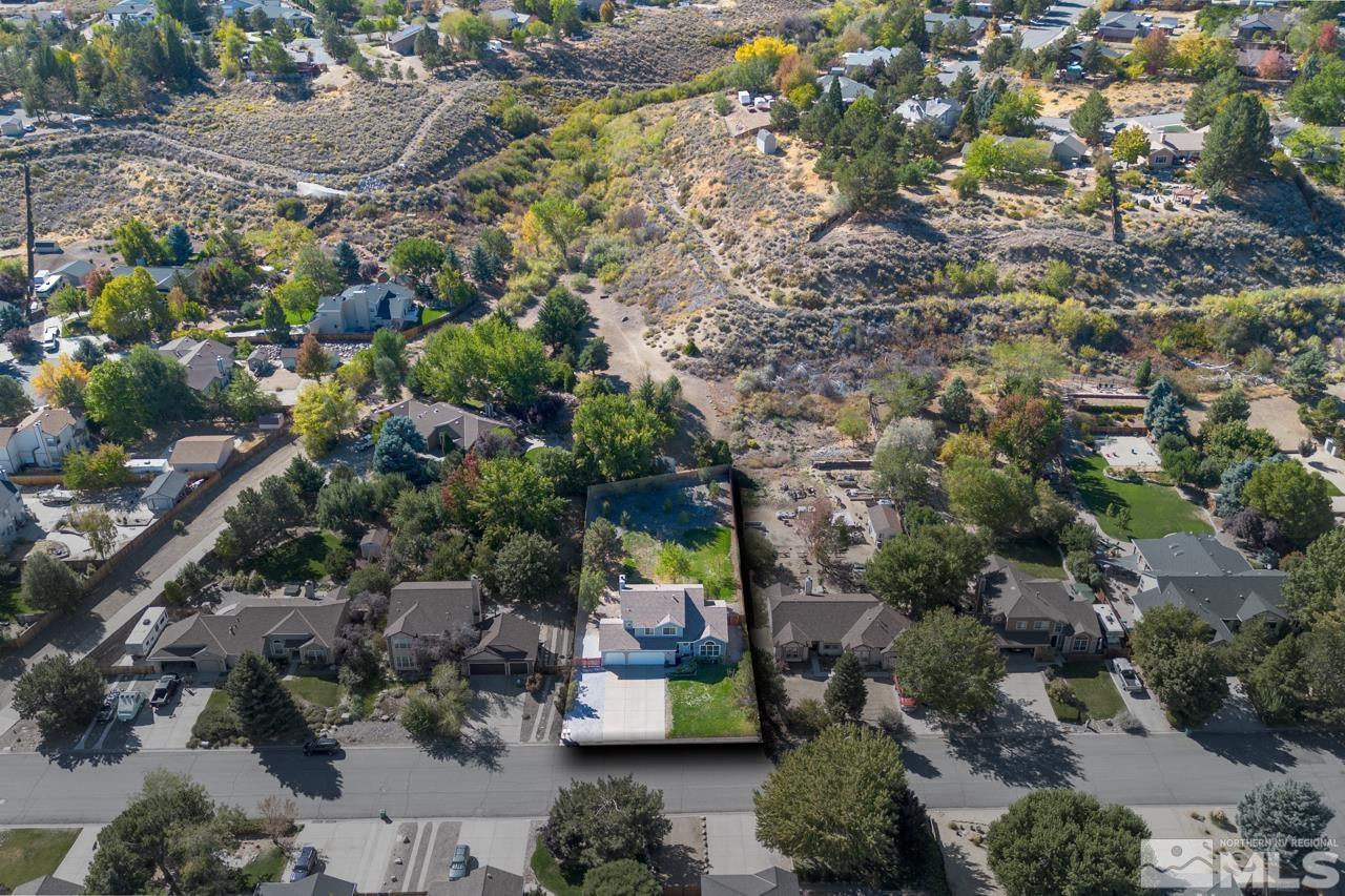815 Cliff View Drive