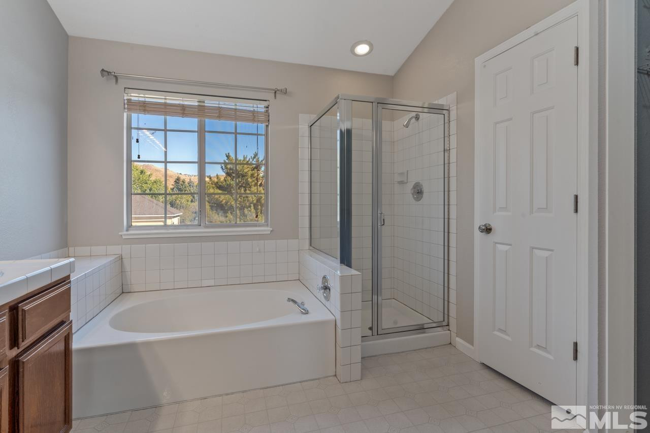 815 Cliff View Drive