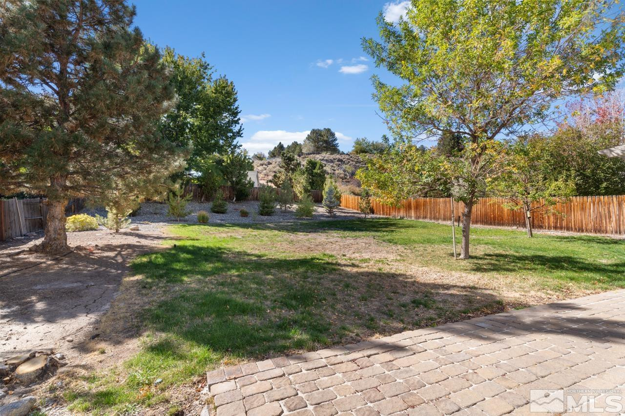 815 Cliff View Drive