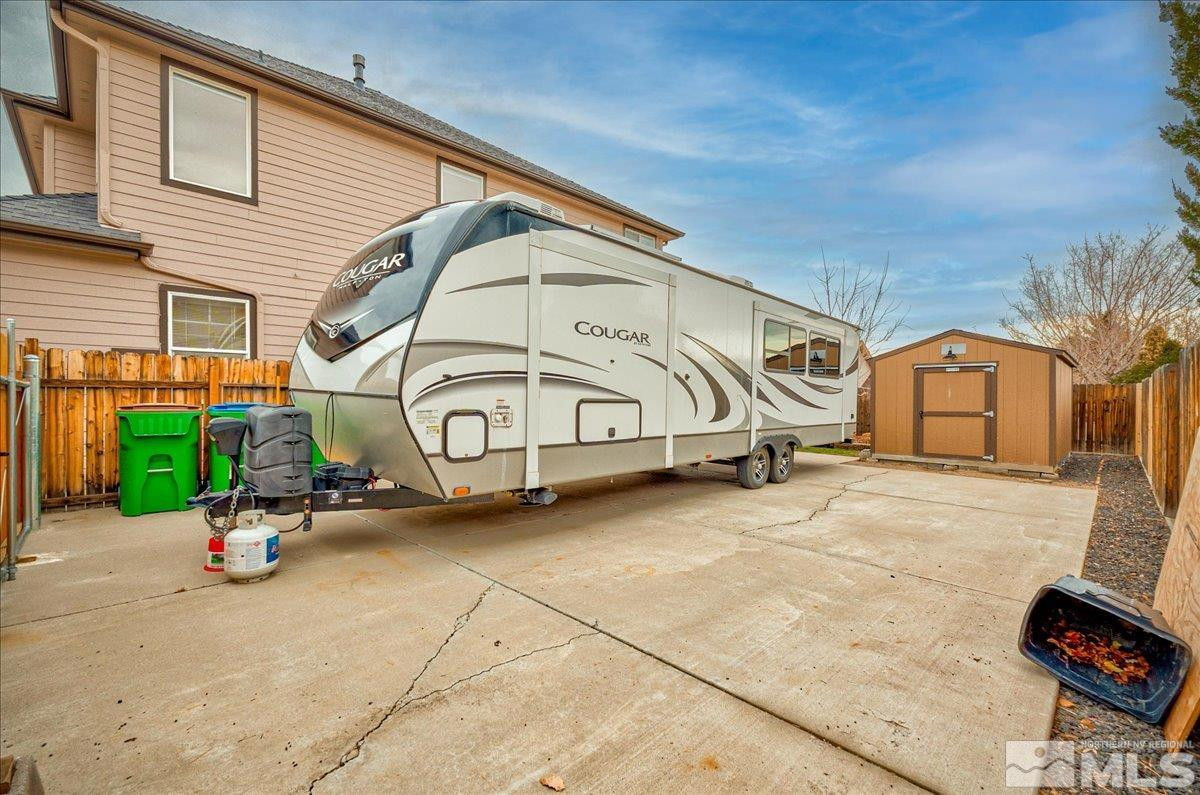 2253 Snowflake Drive