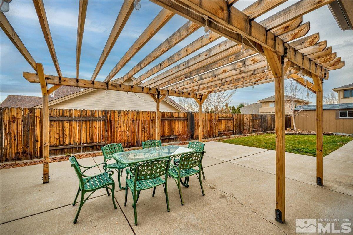 2253 Snowflake Drive
