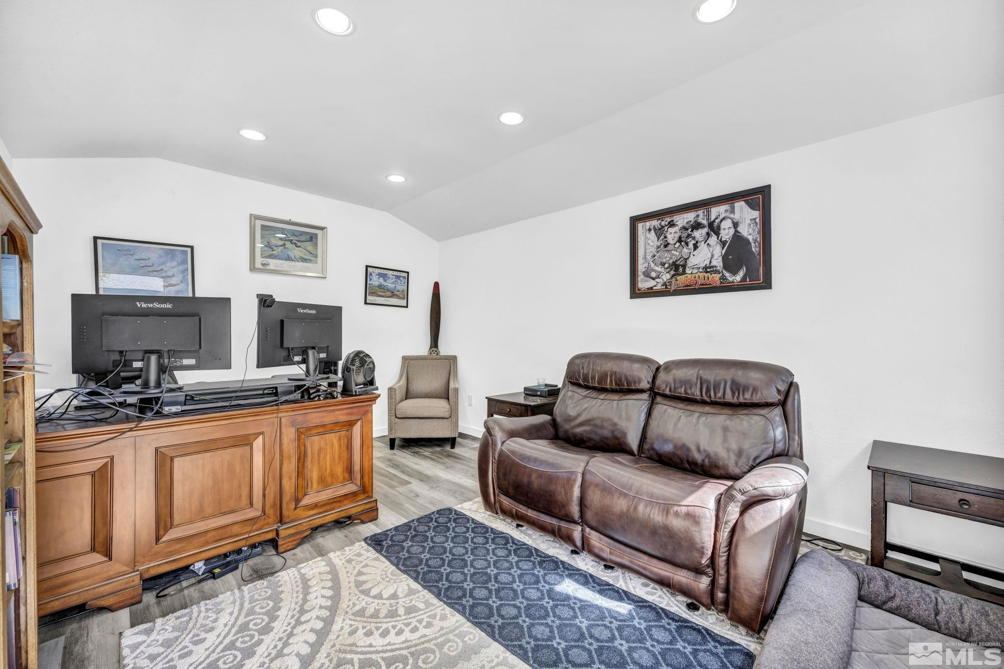 808 Weninger