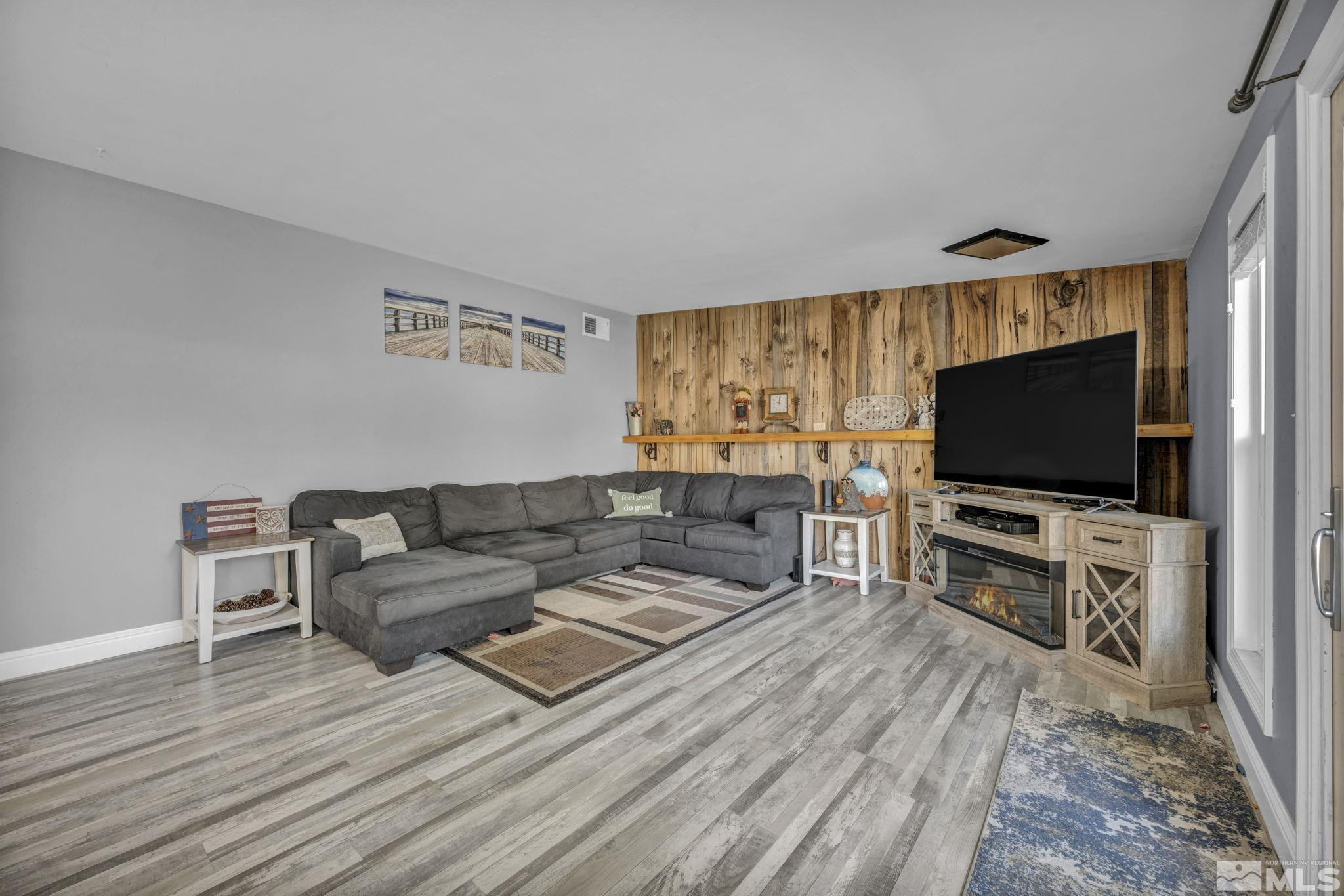 808 Weninger