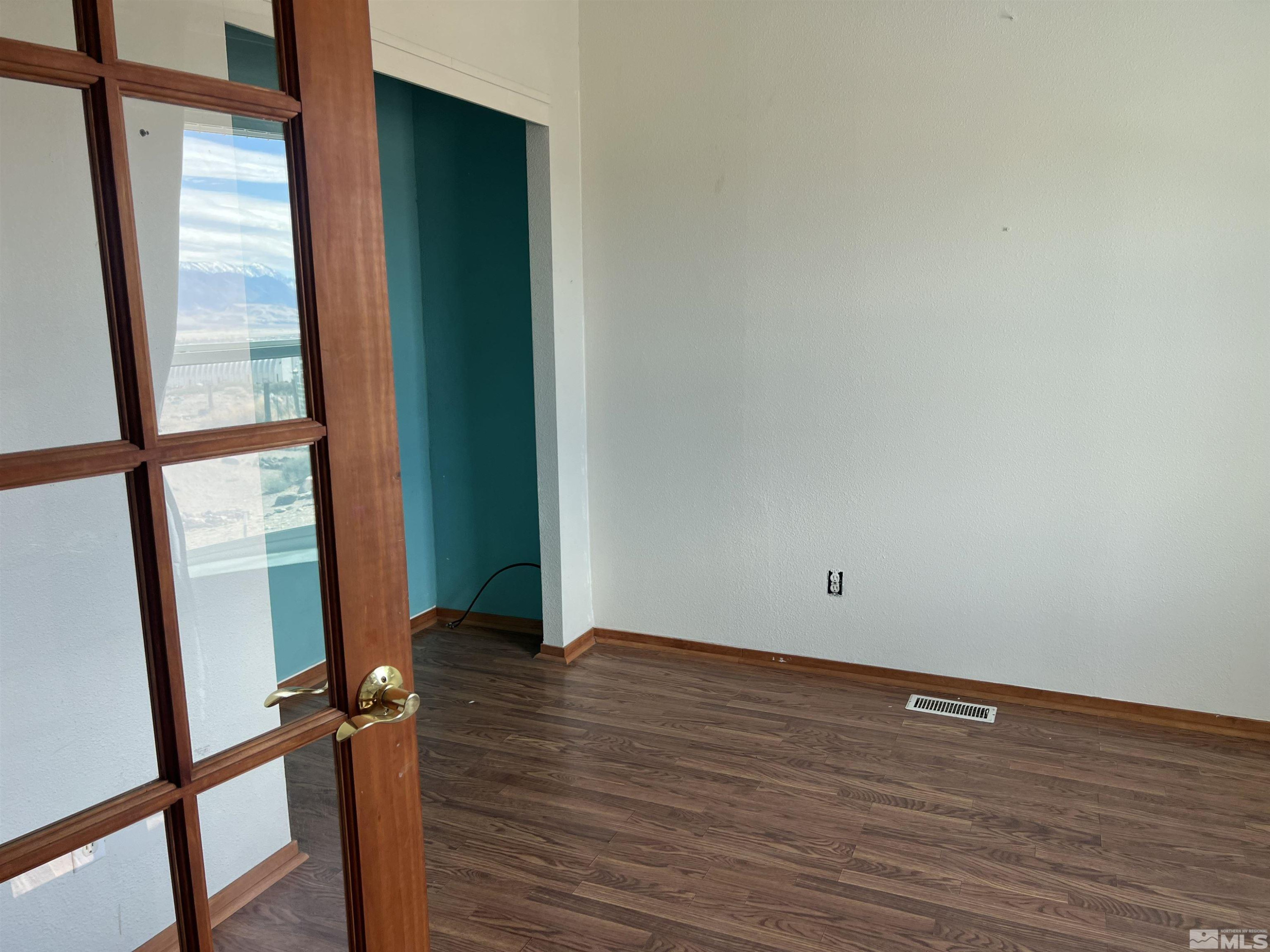 7725 Cheyenne Trail