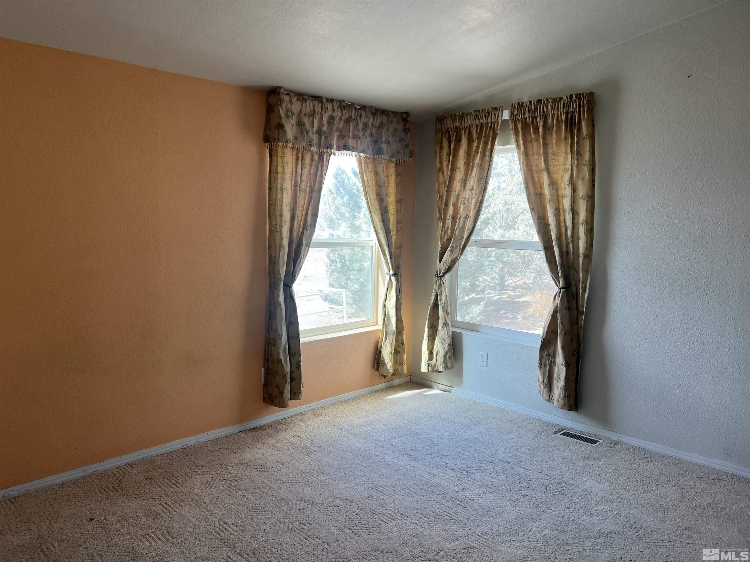 7725 Cheyenne Trail