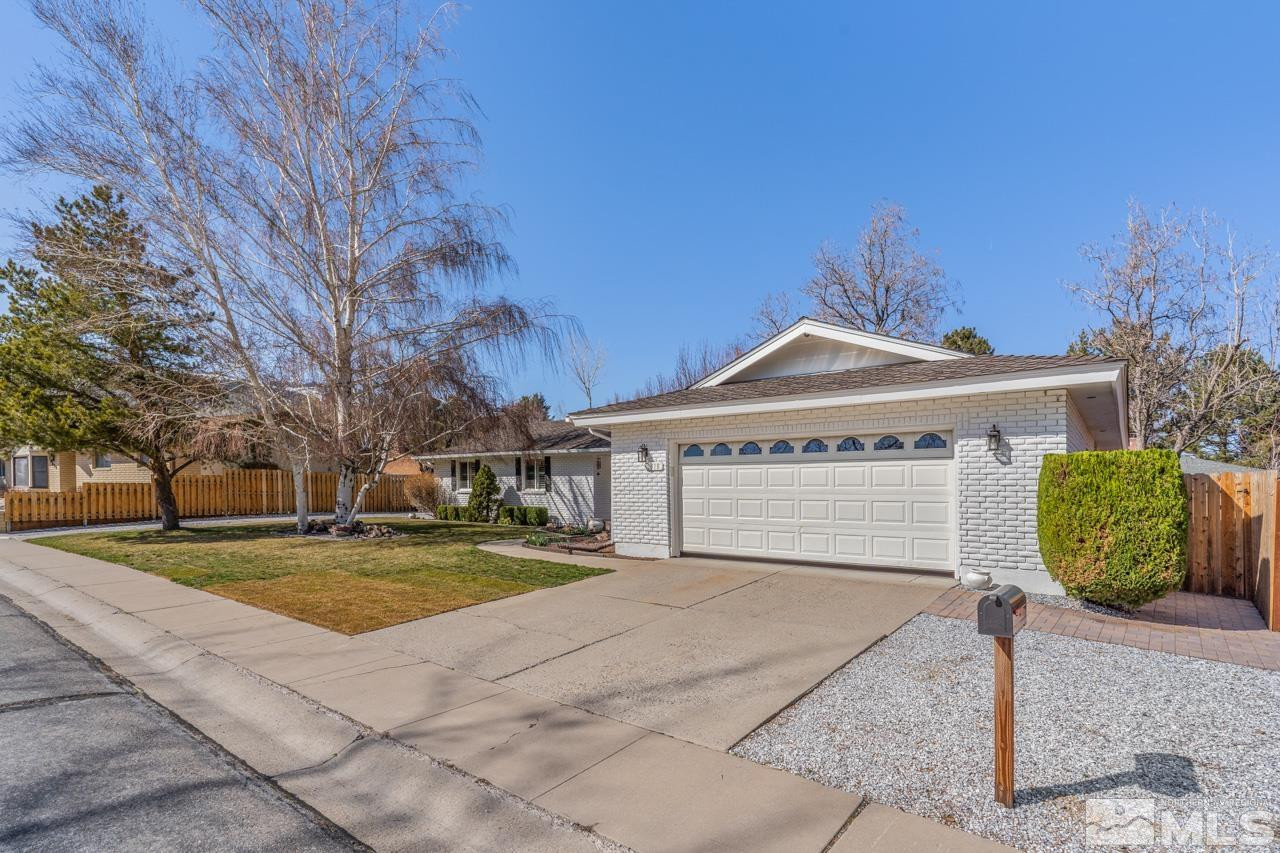 1318 Clemens Drive