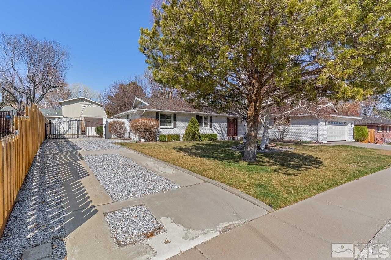 1318 Clemens Drive