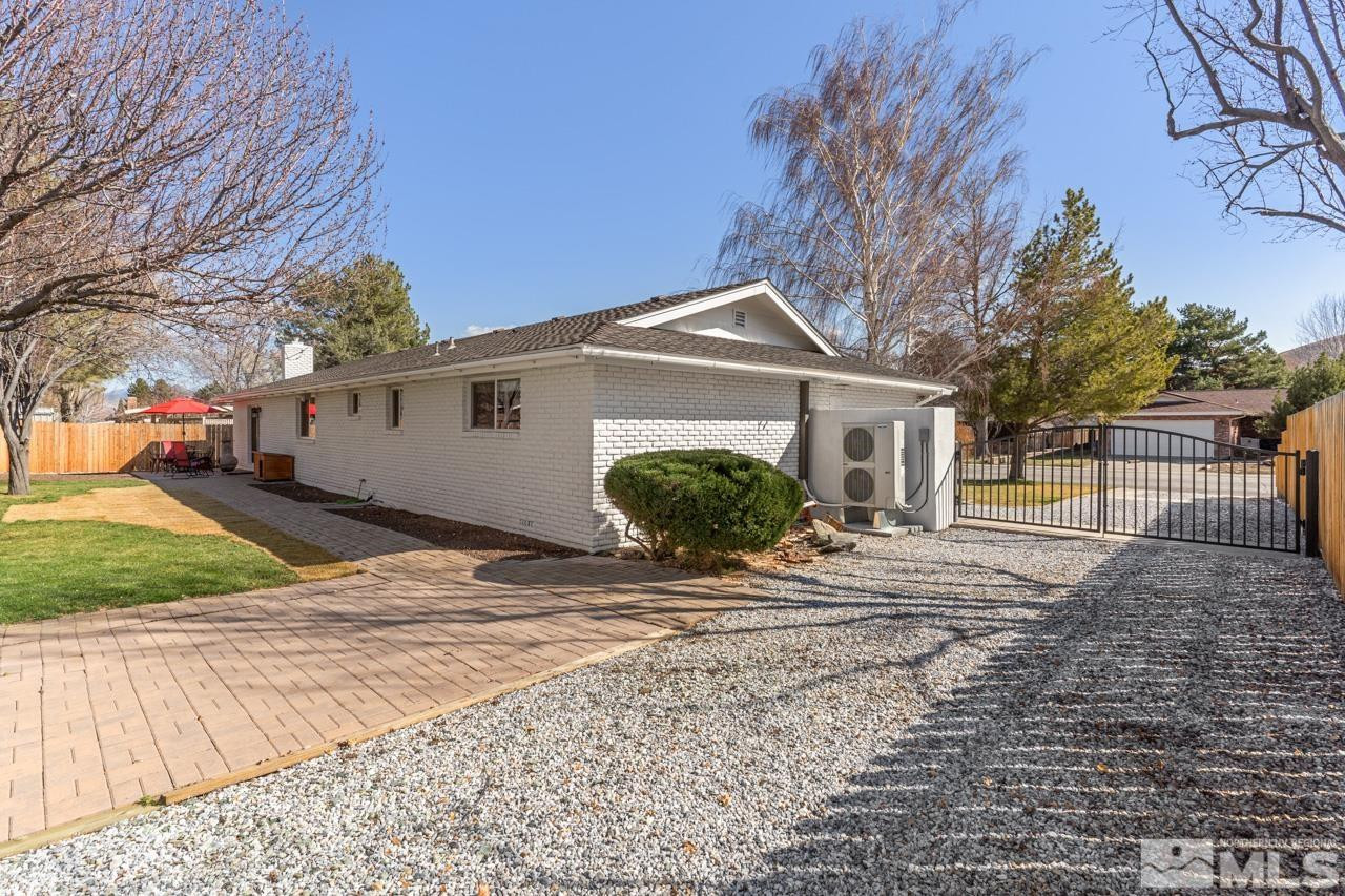 1318 Clemens Drive