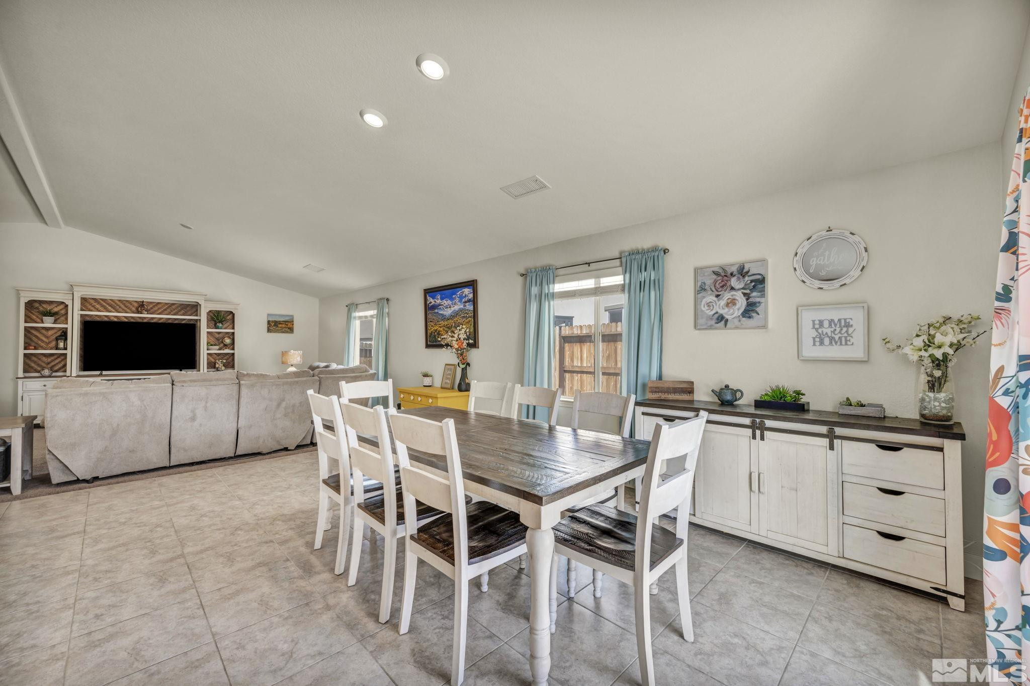 1353 Rocky Bluff Drive