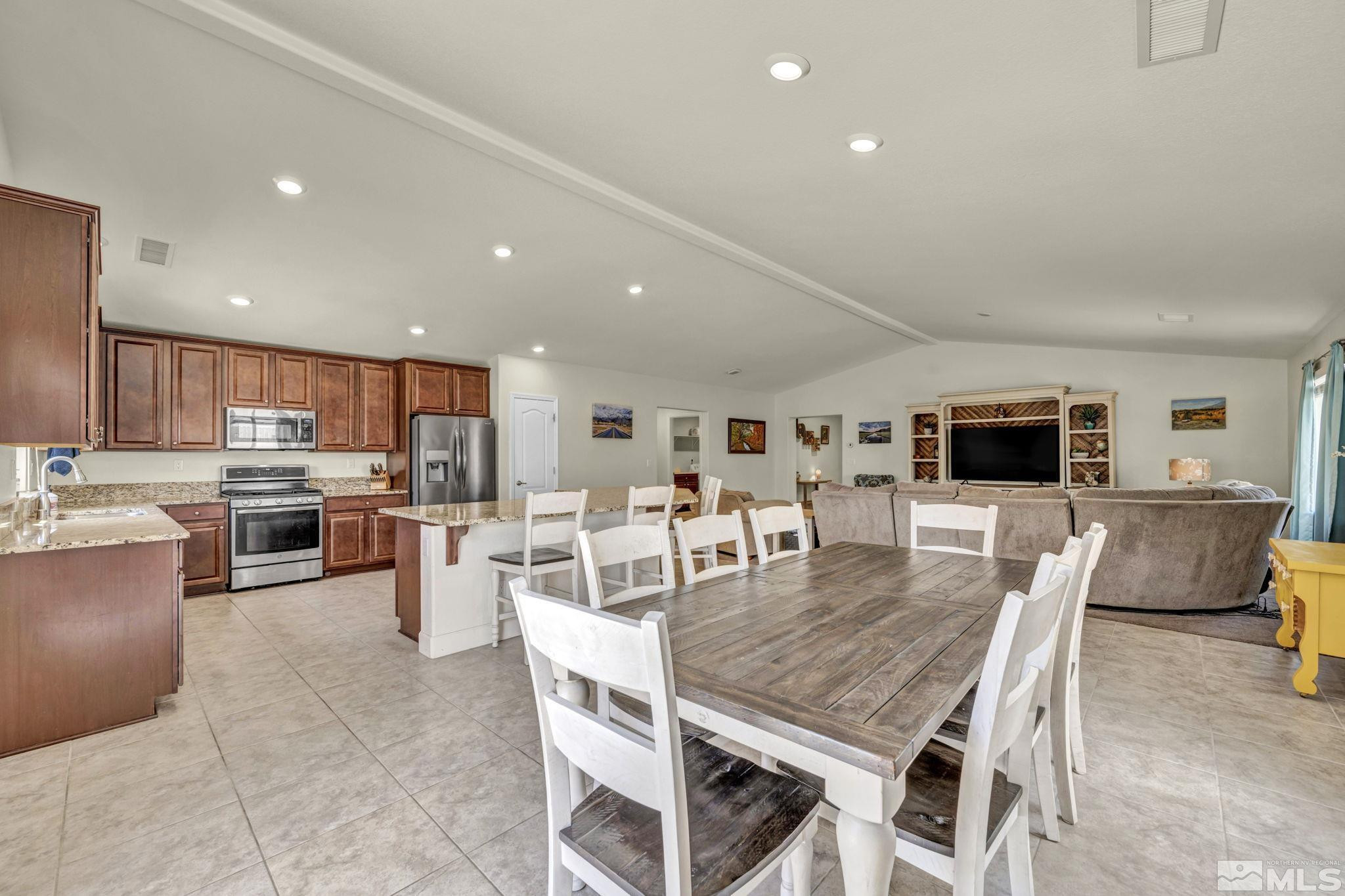 1353 Rocky Bluff Drive