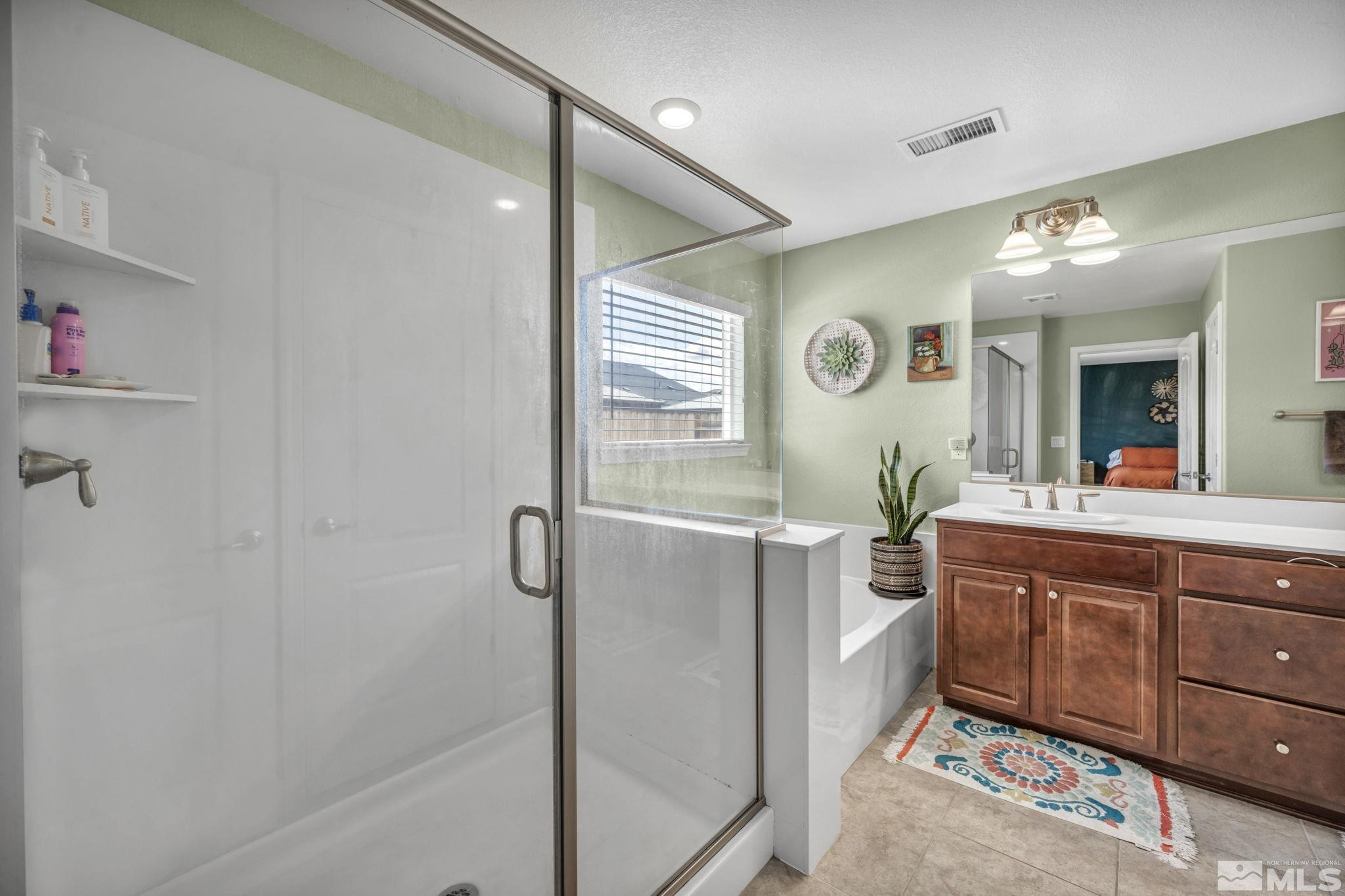 1353 Rocky Bluff Drive