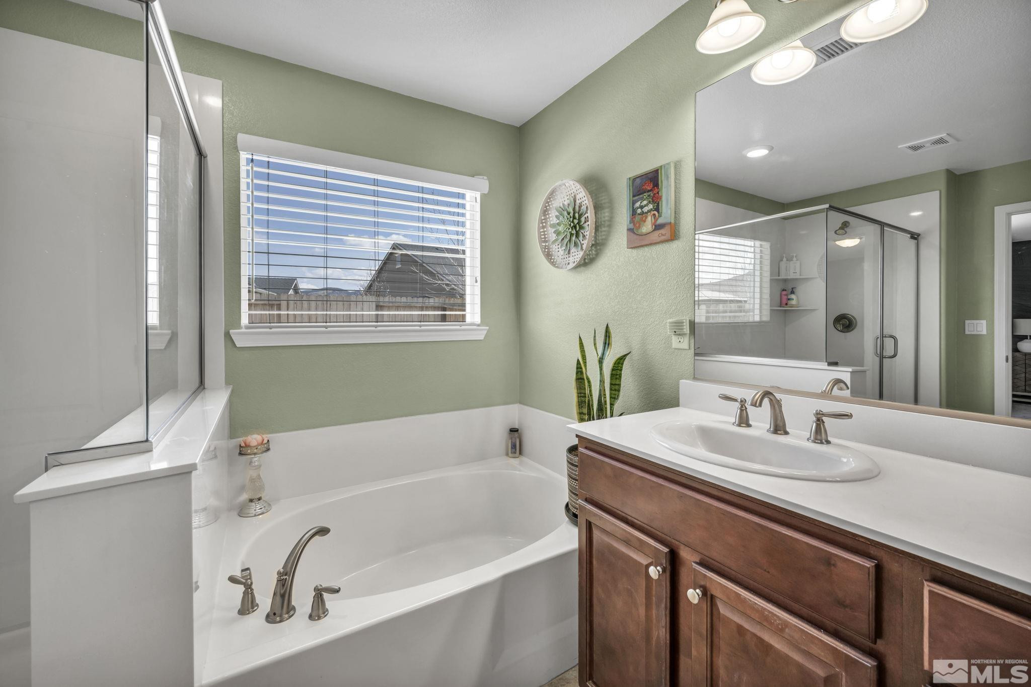 1353 Rocky Bluff Drive