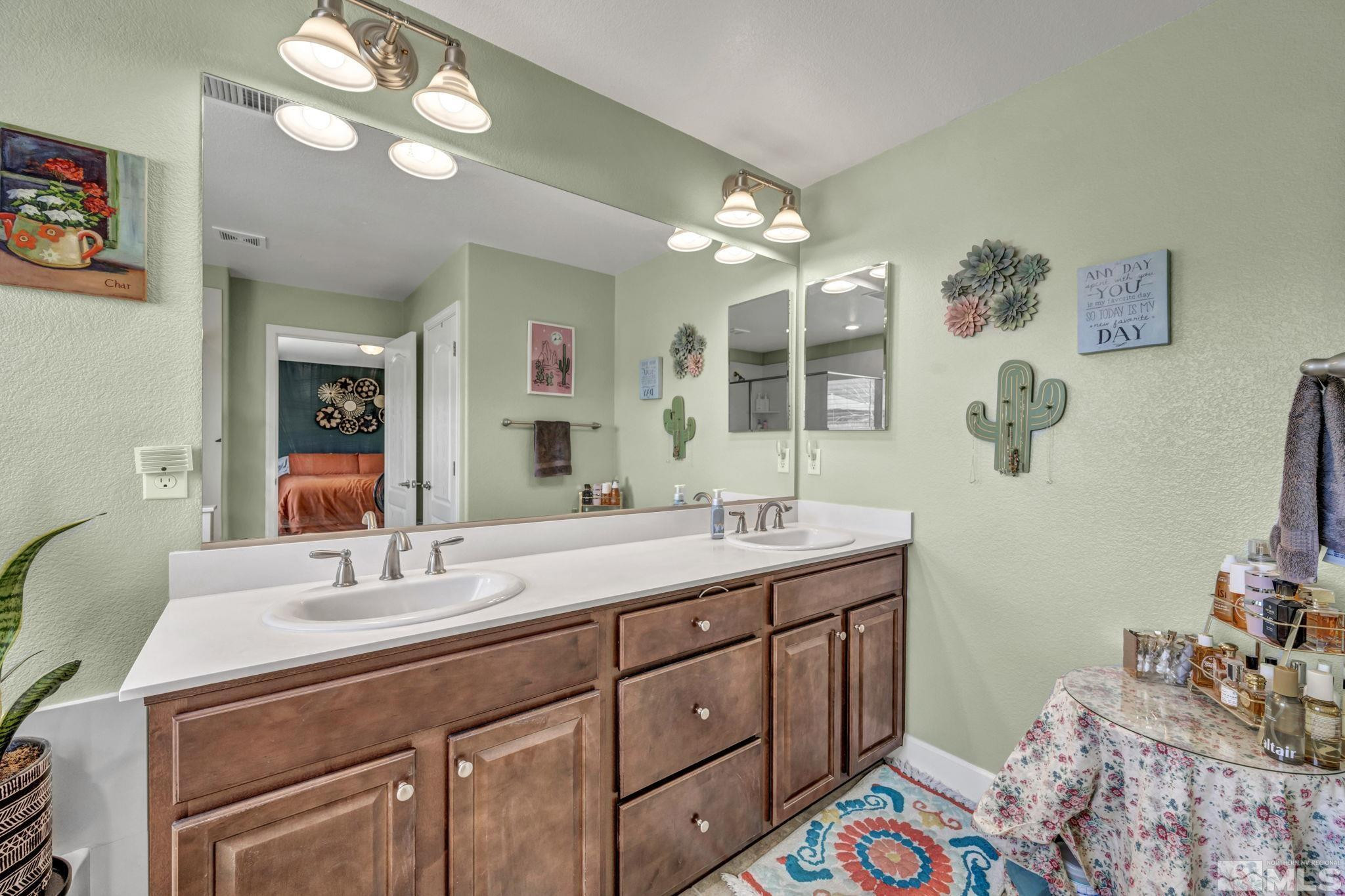 1353 Rocky Bluff Drive