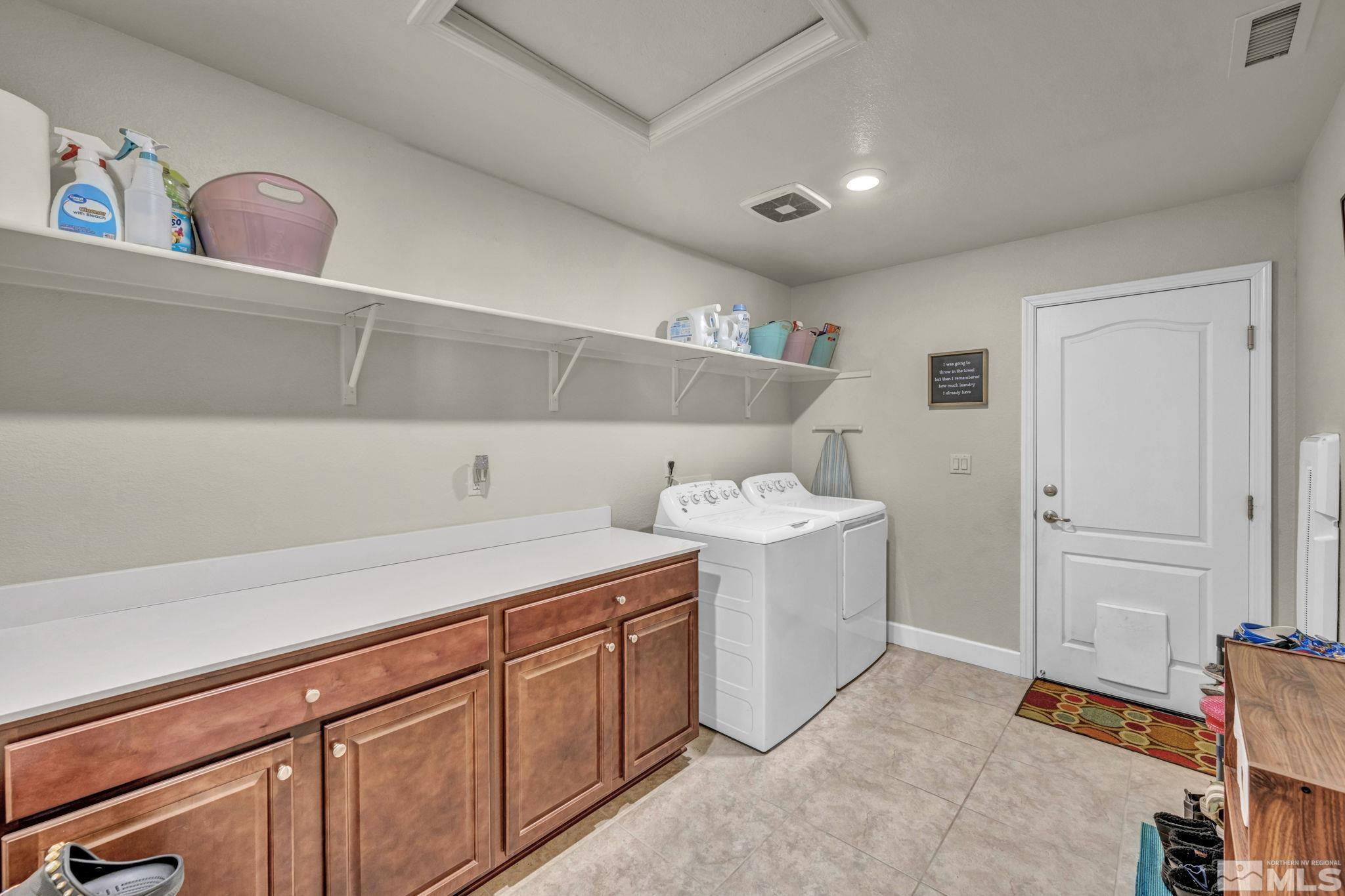 1353 Rocky Bluff Drive