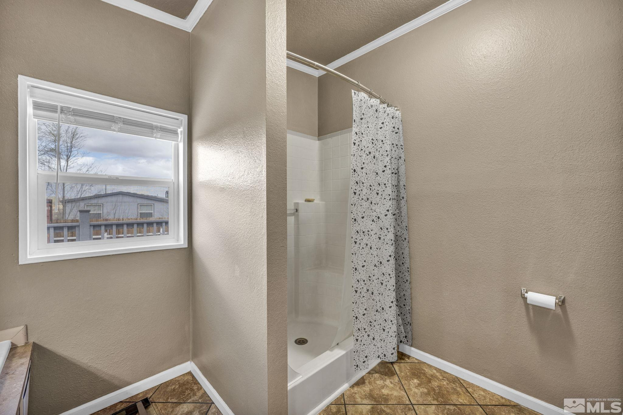 1125 W 7th Street