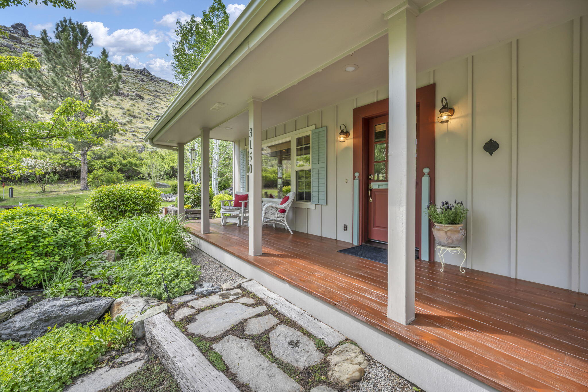 3150 Kings Canyon Road