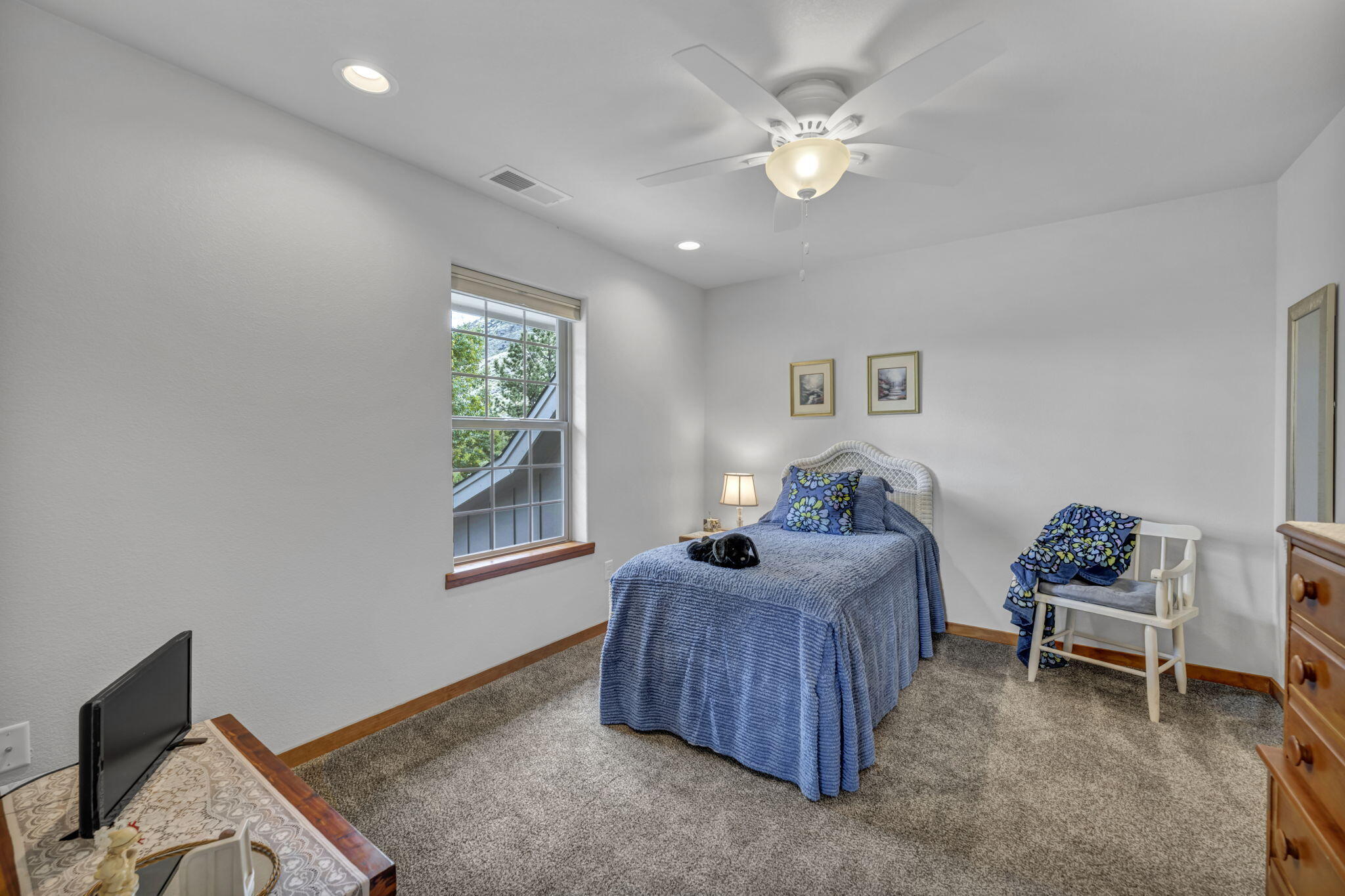 3150 Kings Canyon Road