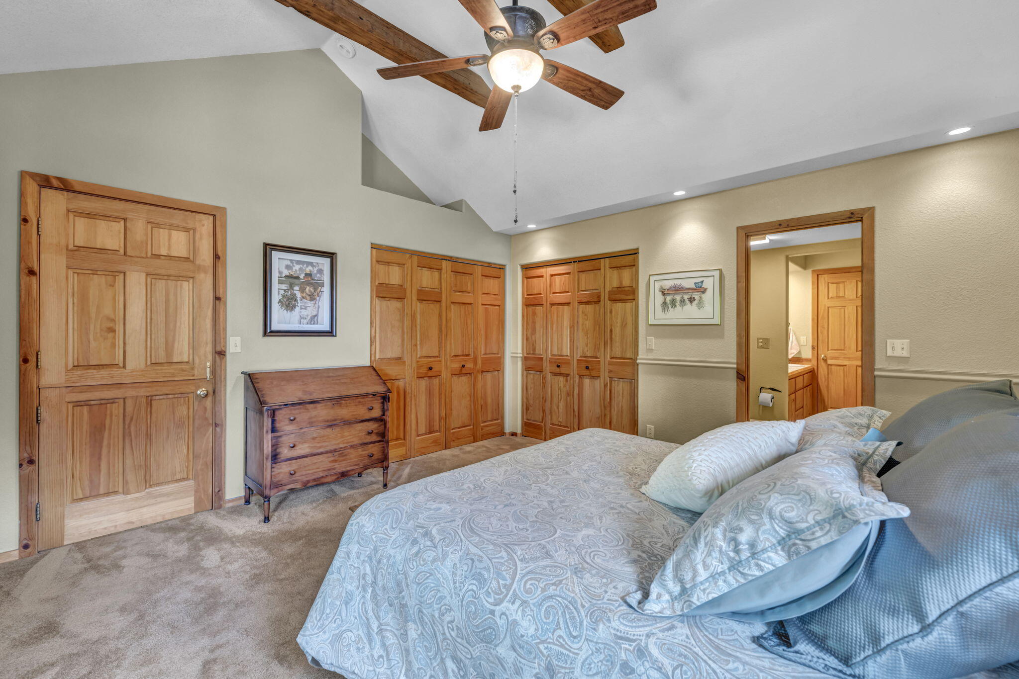3150 Kings Canyon Road