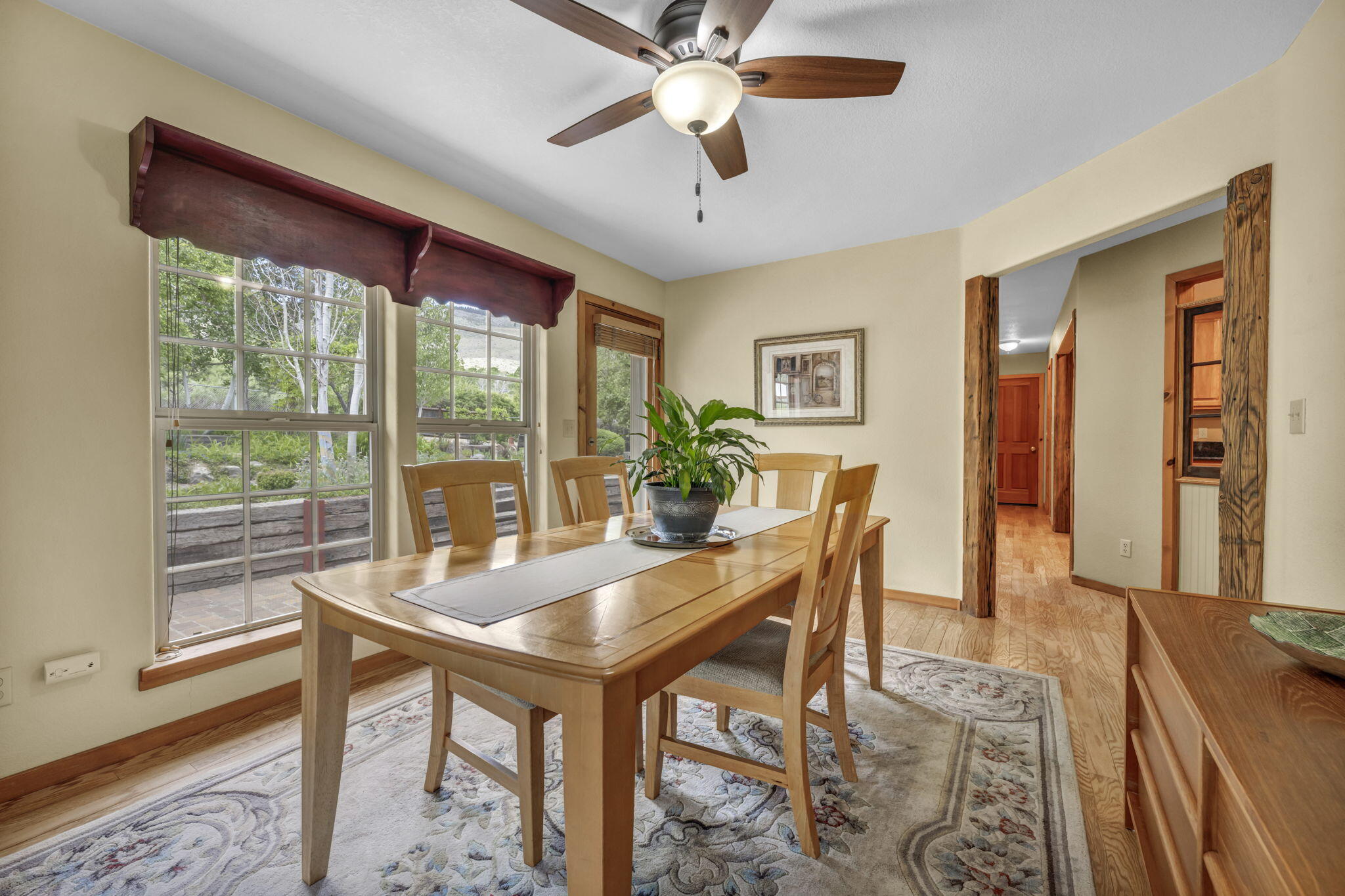 3150 Kings Canyon Road